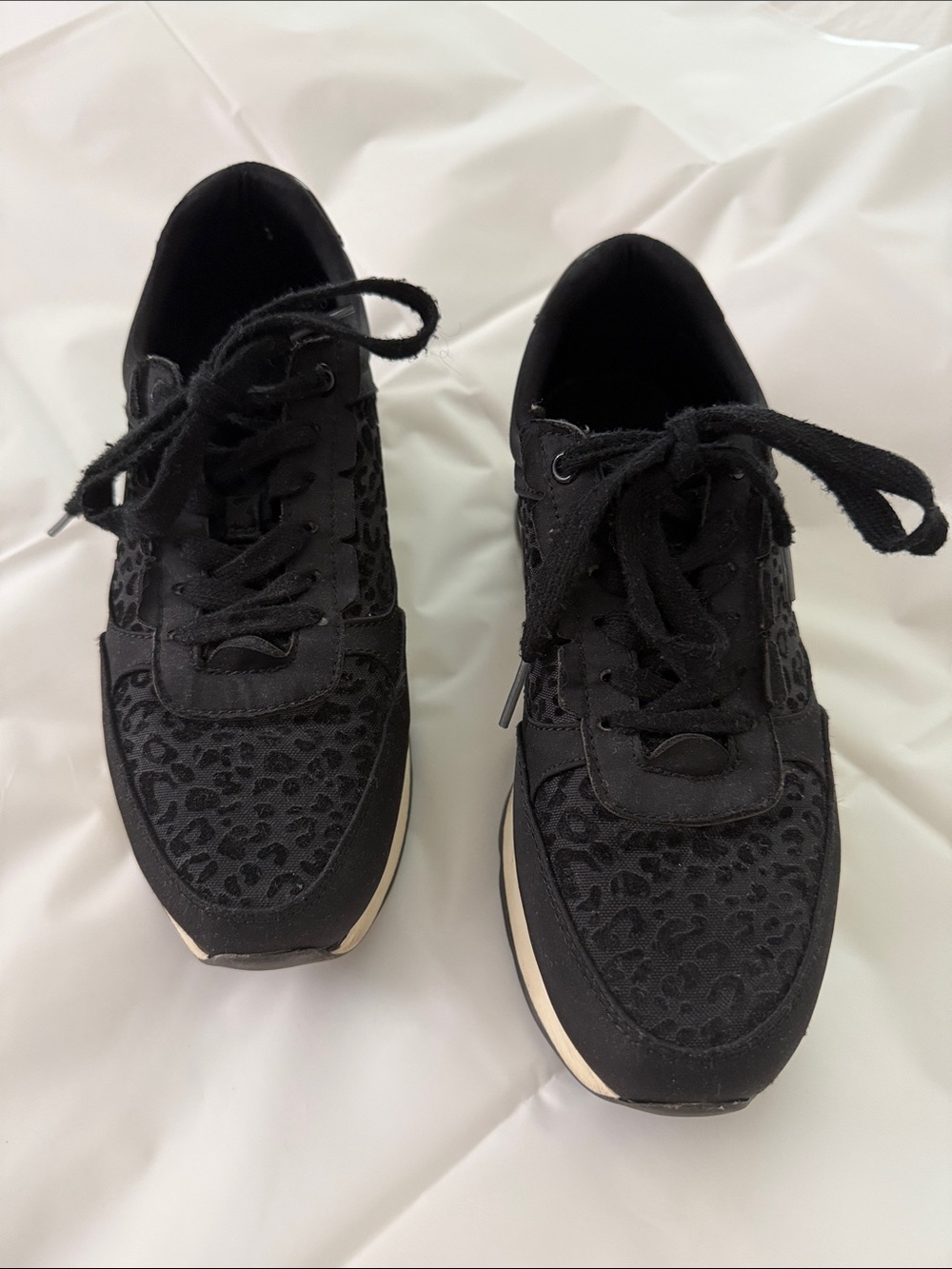 Zara Women's Black Leopard-Print Casual Sneakers